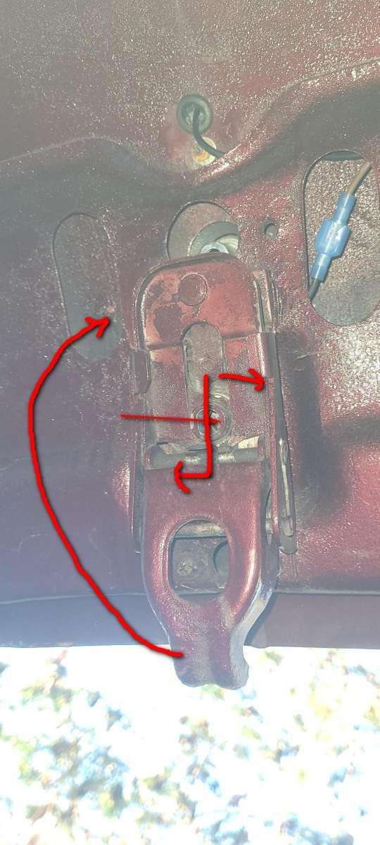 Attached picture 47-trunk-latch.jpg
